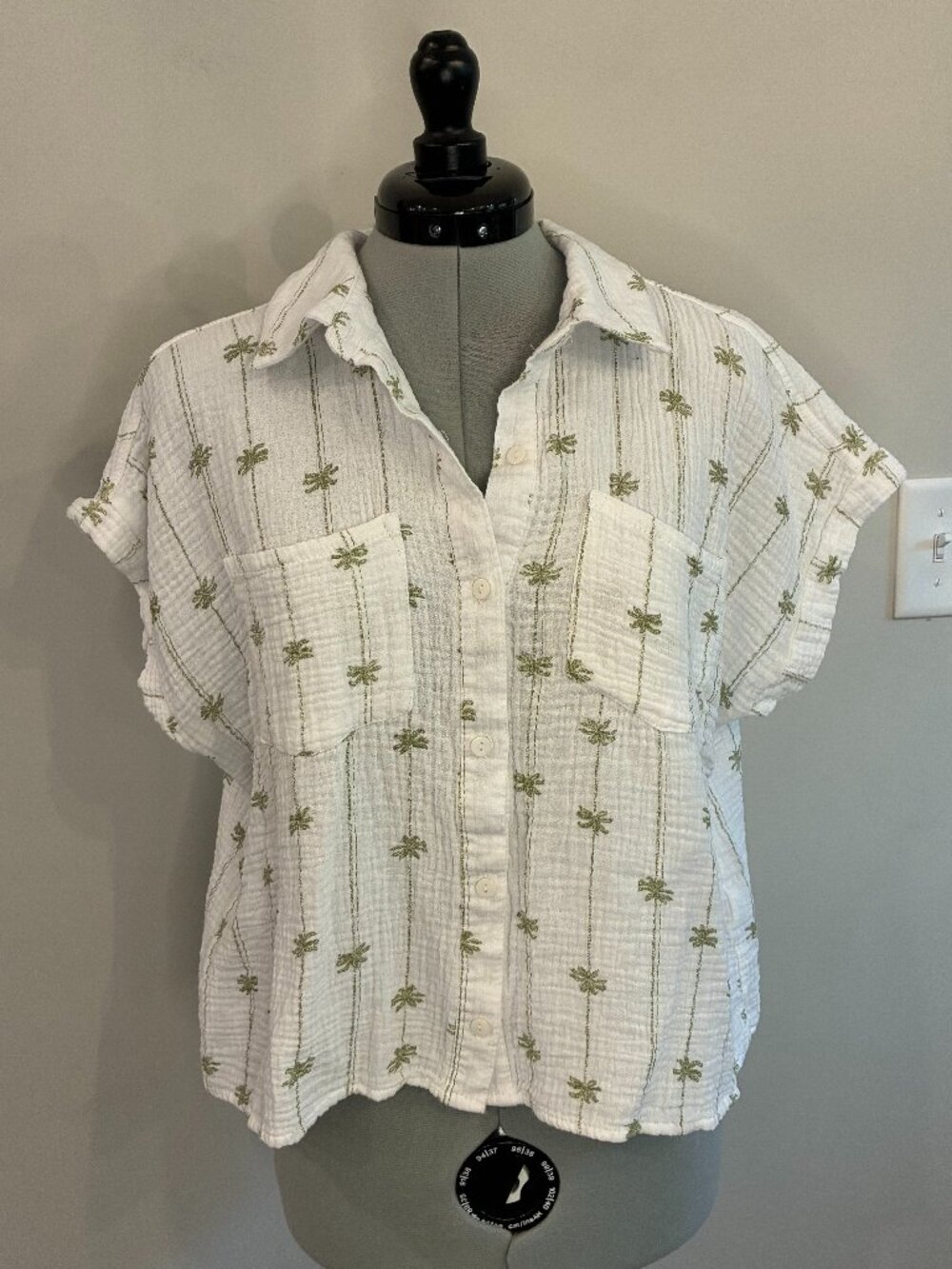 Kathy Ireland Palm Tree Embroidered Gauze Button Up Top L White Boho